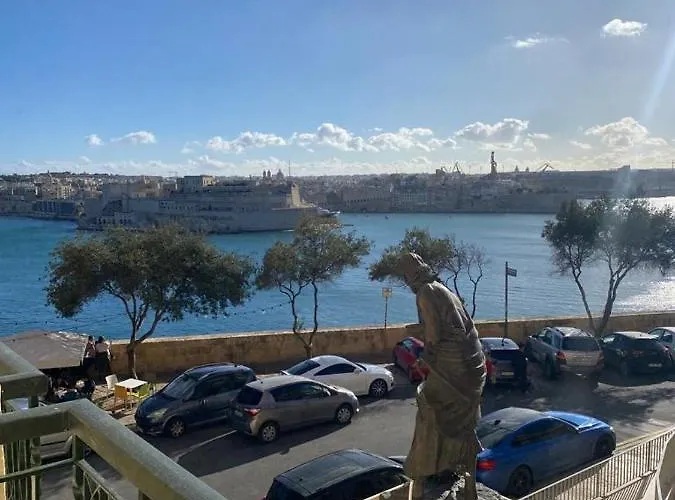 Grand Harbour View * Valletta